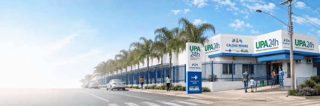 Profissional de saúde acolhendo uma paciente em frente a uma unidade de saúde